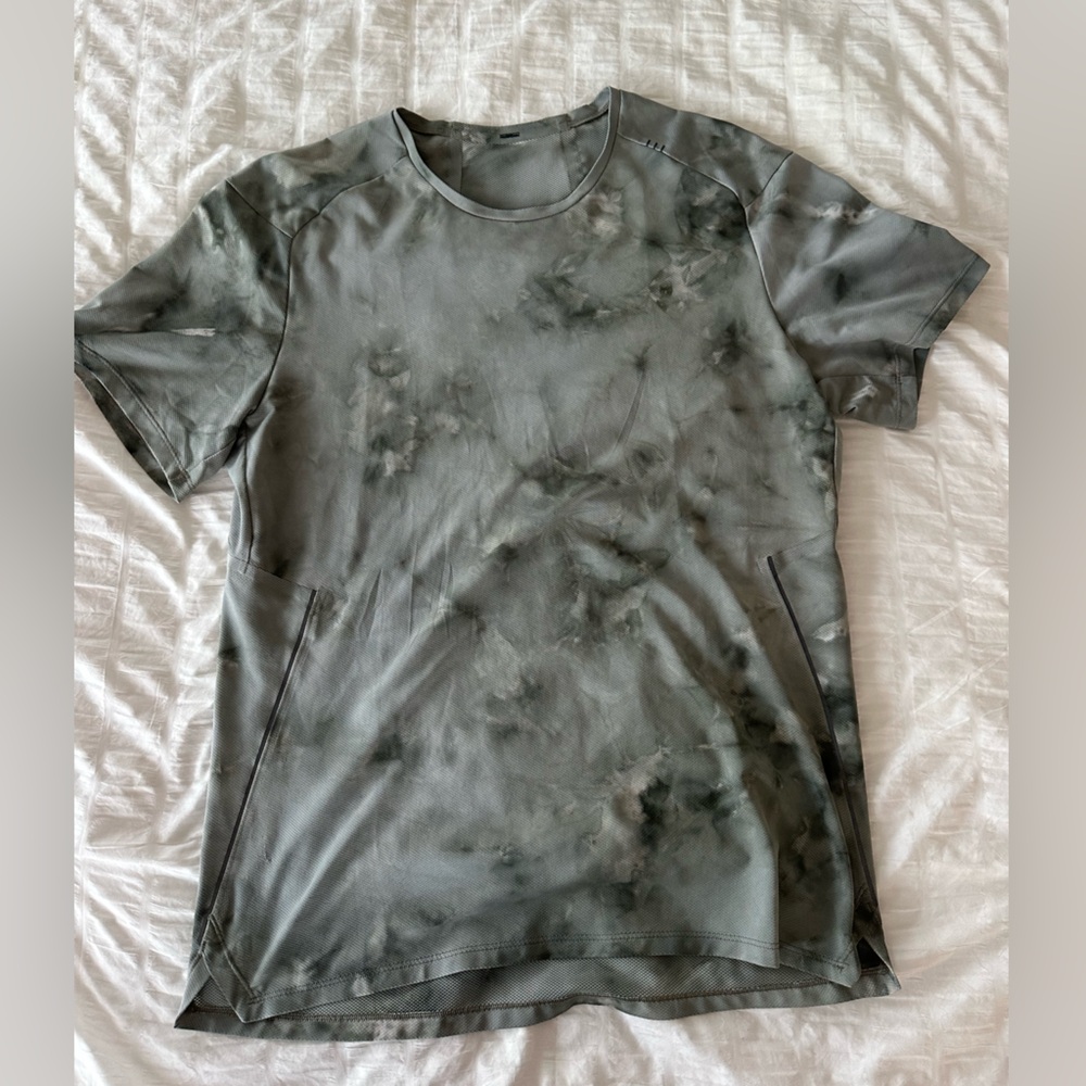 Lululemon tie dye lightweight running shirt